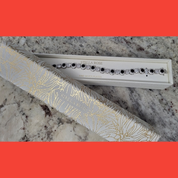 BRACELET - Picture 2 of 5